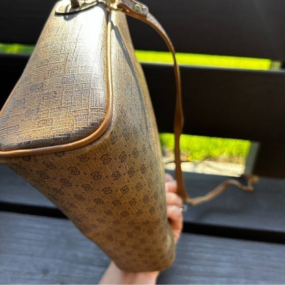 Vintage Gucci micro monogram crossbody - Picture 4 of 15
